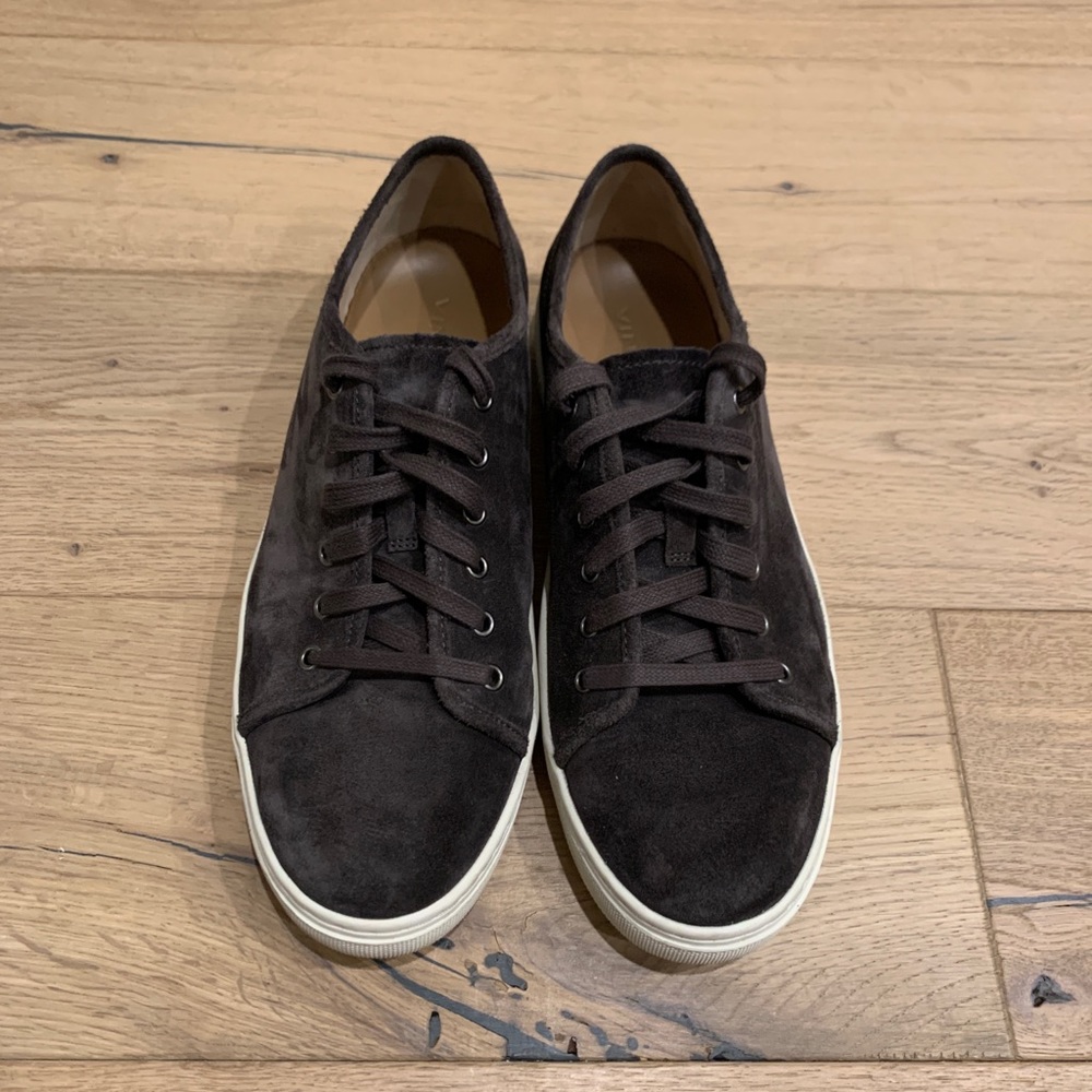 Vince. Brown Suede Sneakers